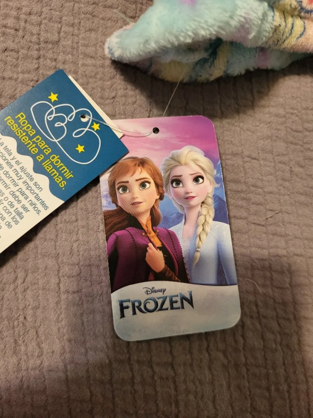 NWT Girls Frozen Robe. Size 8